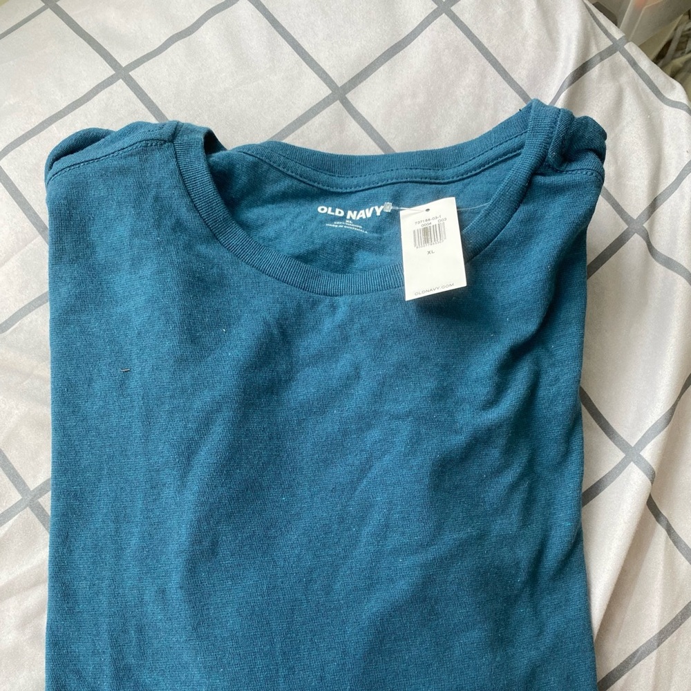 old navy long sleeve